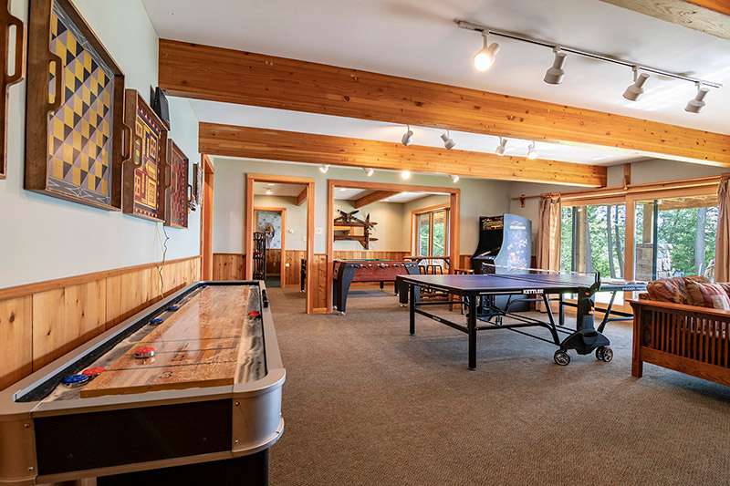 Alpenglow Lakeside Lodge GameRoom 1 1