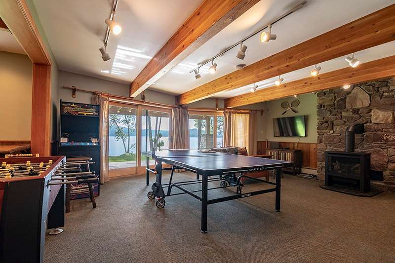 Alpenglow Lakeside Lodge GameRoom 2 1
